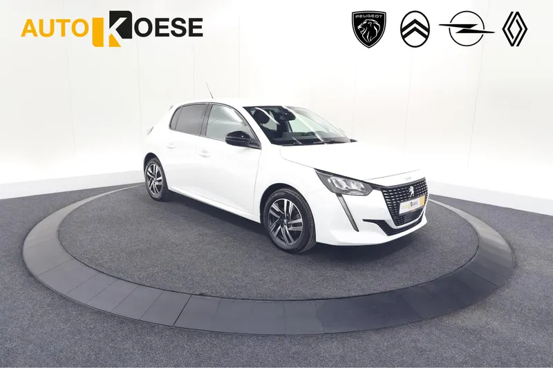 Peugeot 208 (2023)