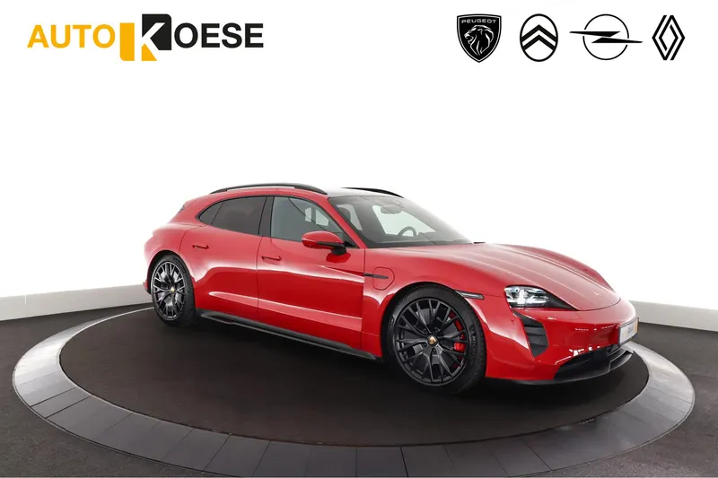 Porsche Taycan (2022)