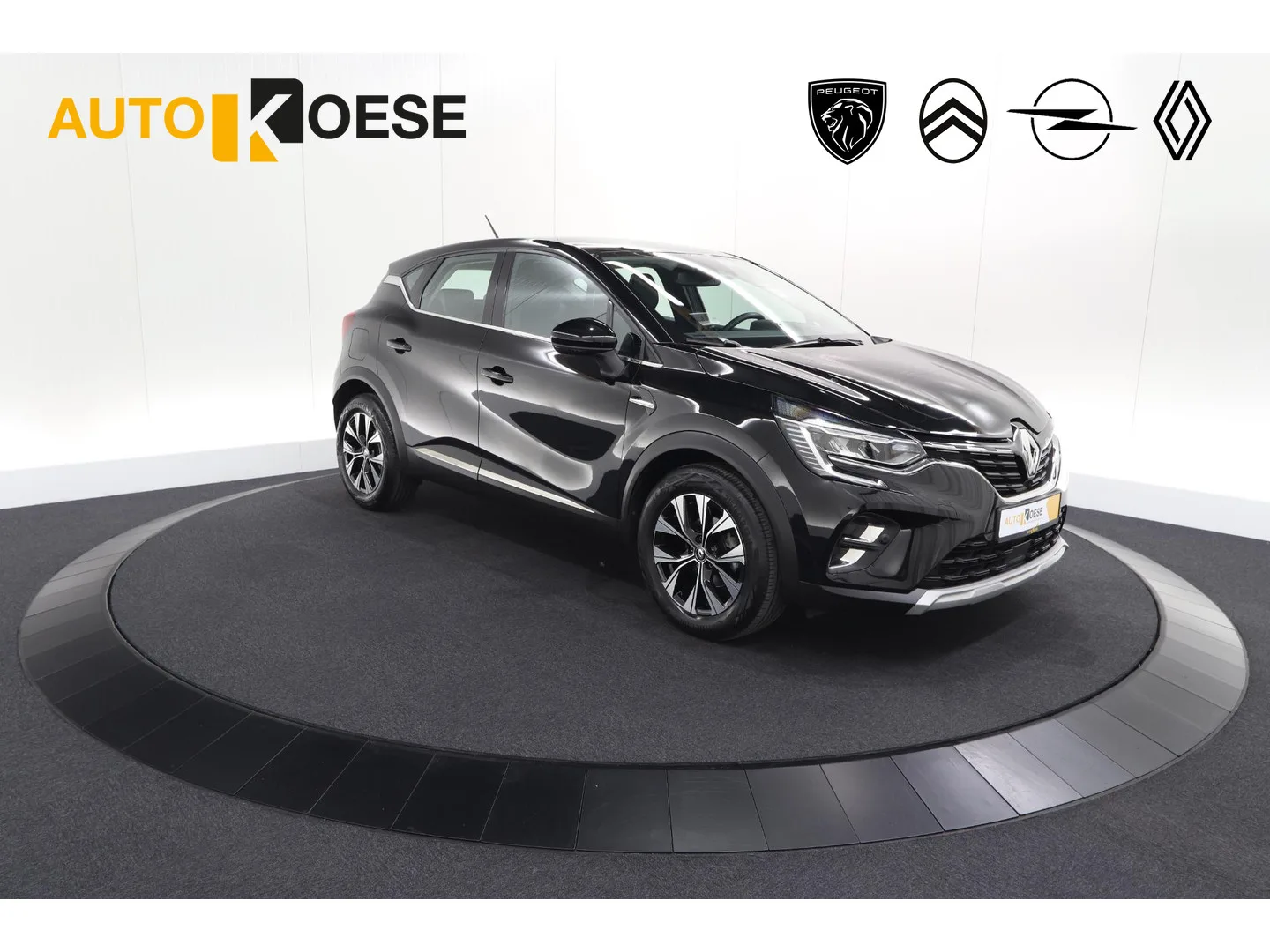 Renault Captur (2022) — foto 1