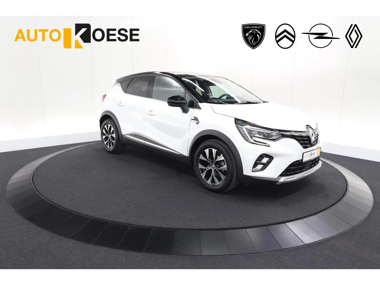 Renault Captur (2023) — foto 1
