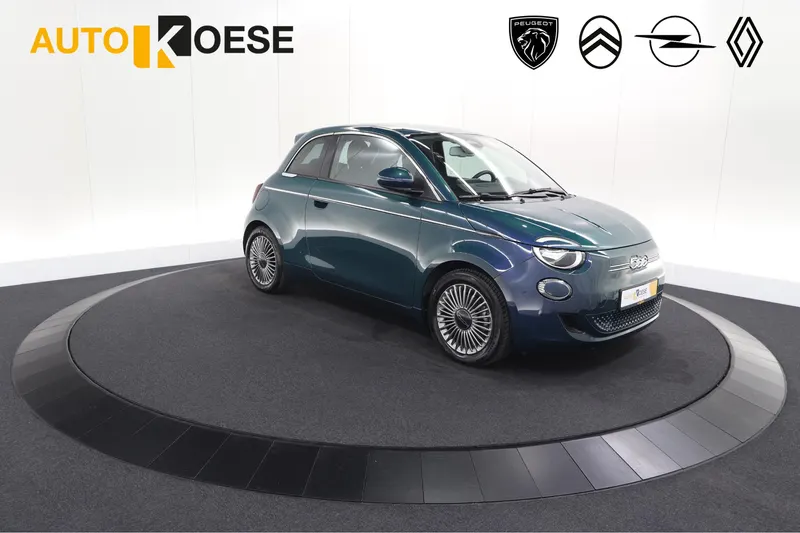 Fiat 500 (2023)