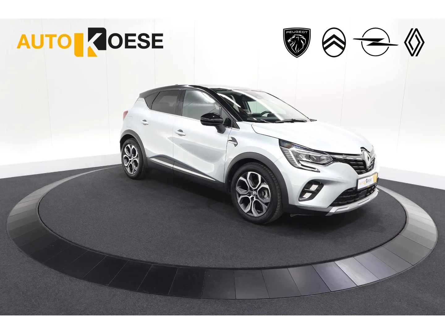 Renault Captur (2022) — foto 1