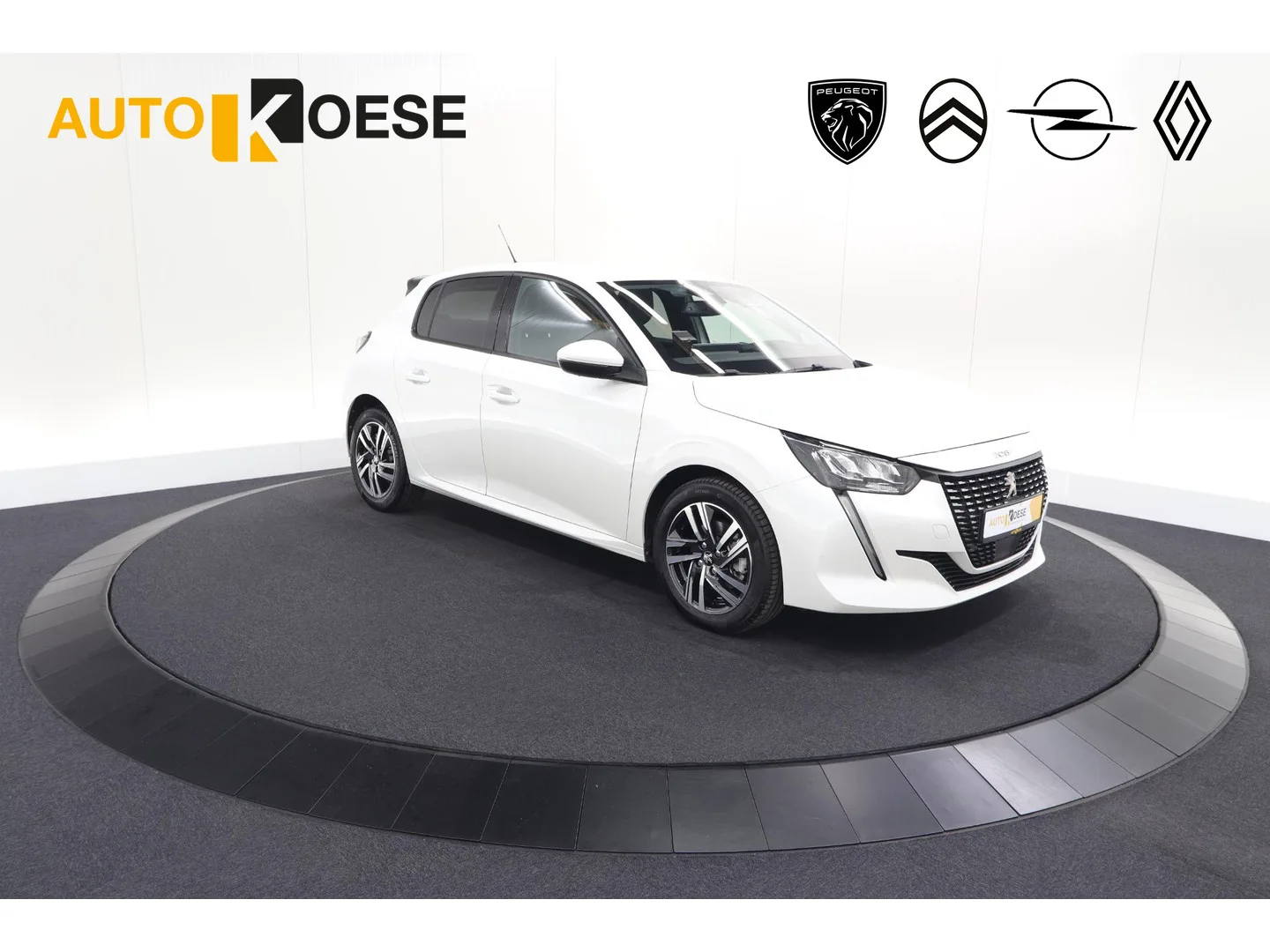 Peugeot 208 (2021) — foto 1