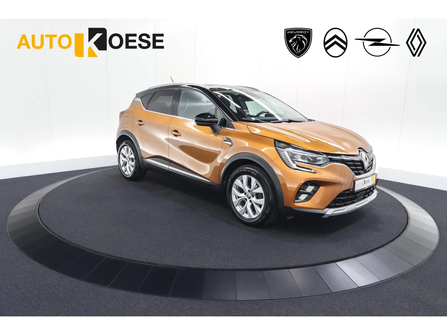 Renault Captur (2020) — foto 1