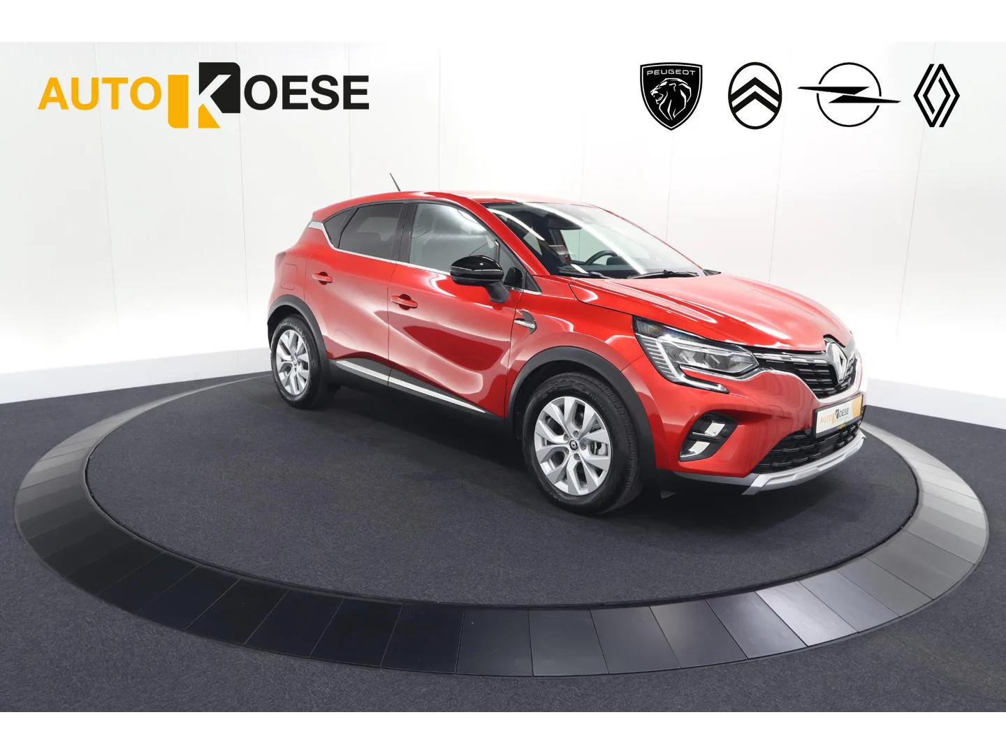 Renault Captur (2022) — foto 1