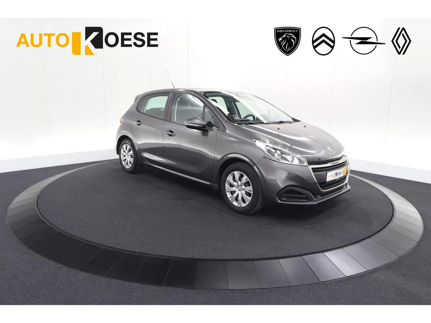 Peugeot 208 (2018) — foto 1