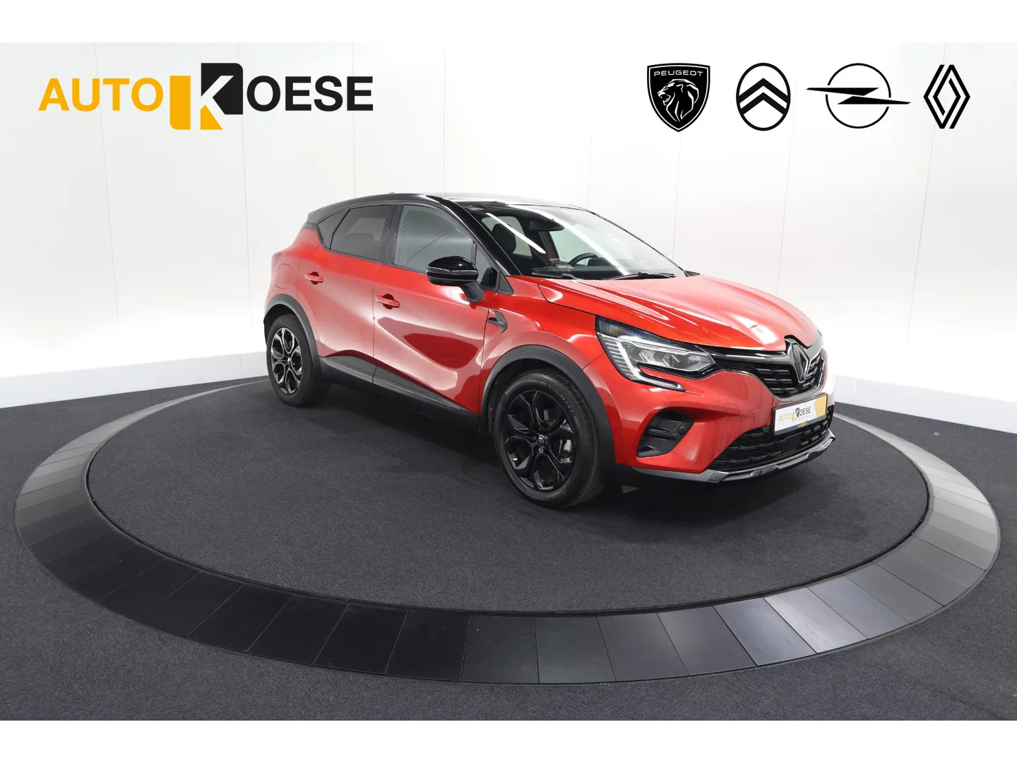 Renault Captur (2022) — foto 1