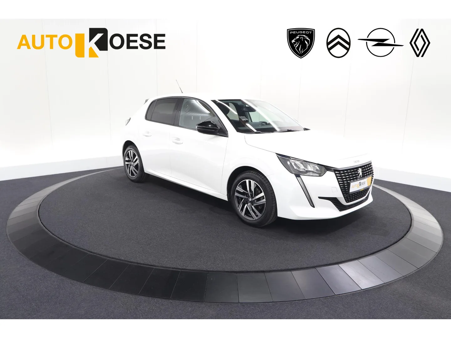 Peugeot 208 (2022) — foto 1