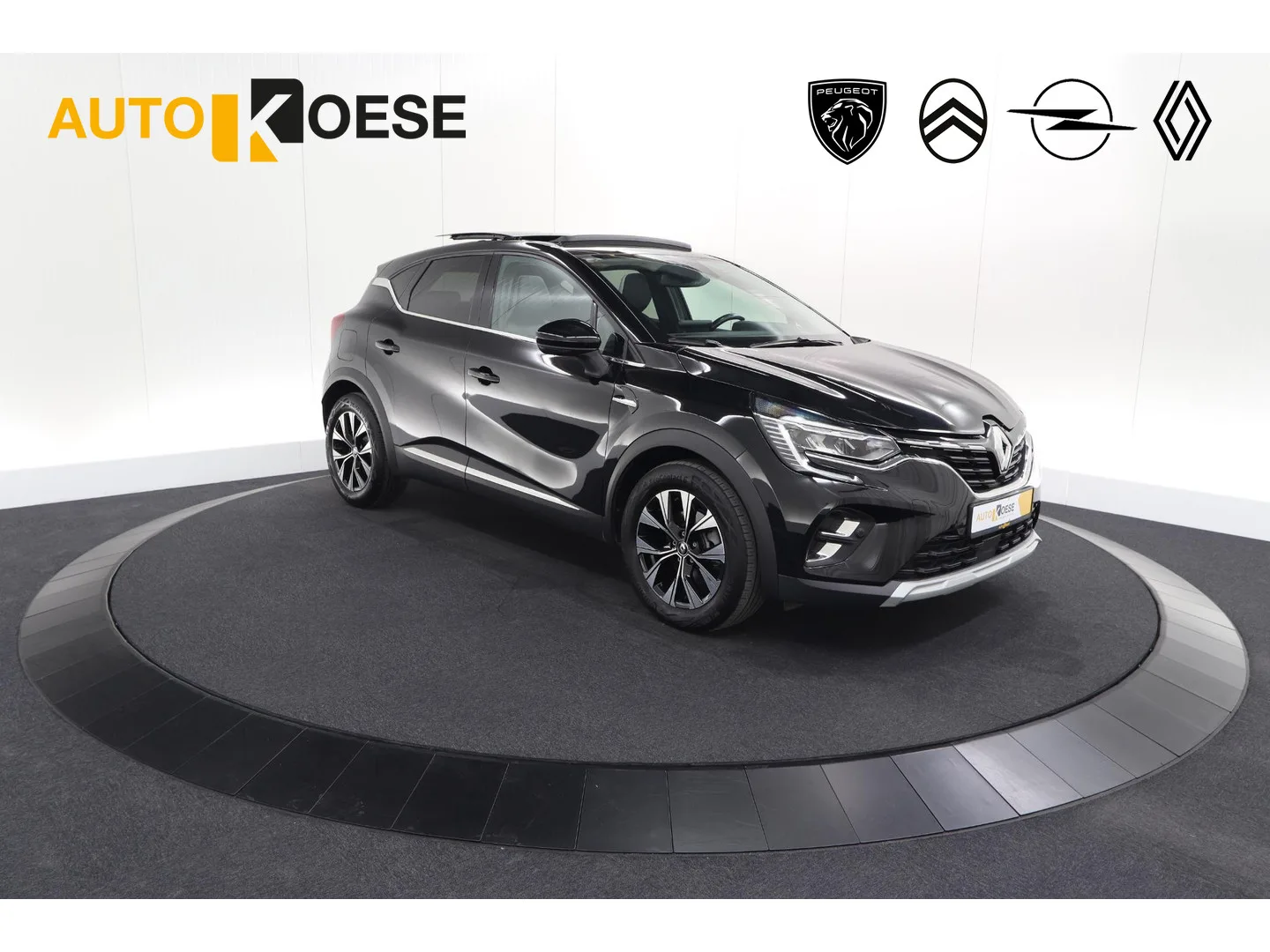 Renault Captur (2023) — foto 1