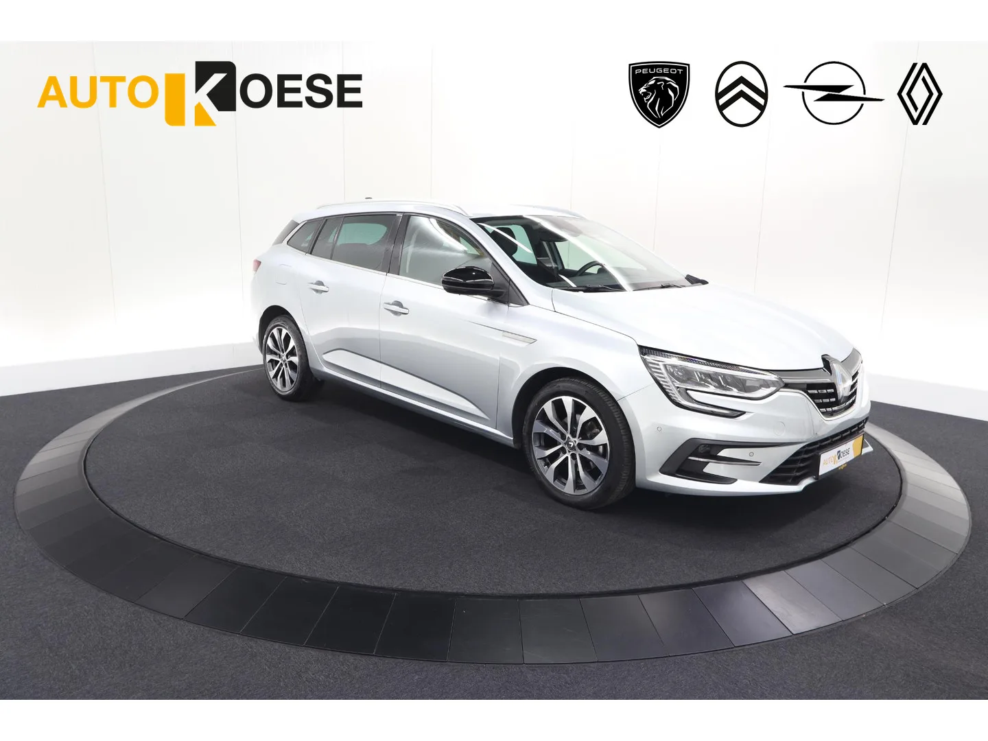 Renault Mégane (2024) — foto 1