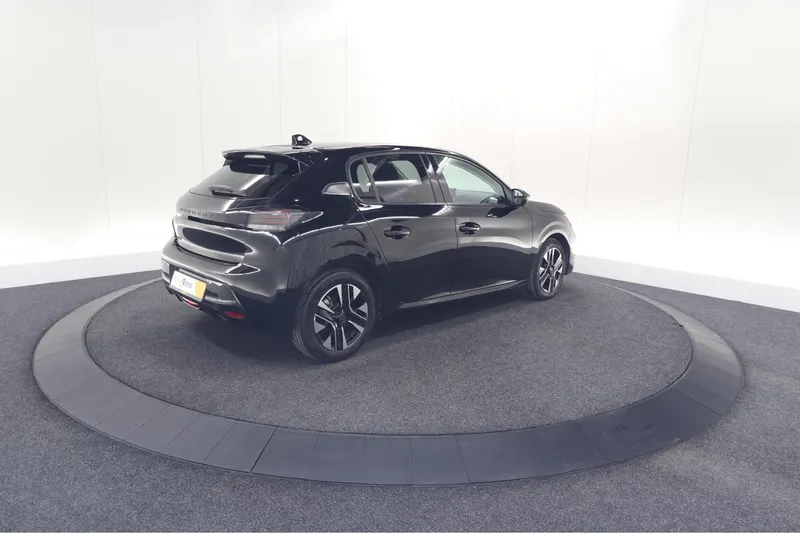 Peugeot 208 (2024)