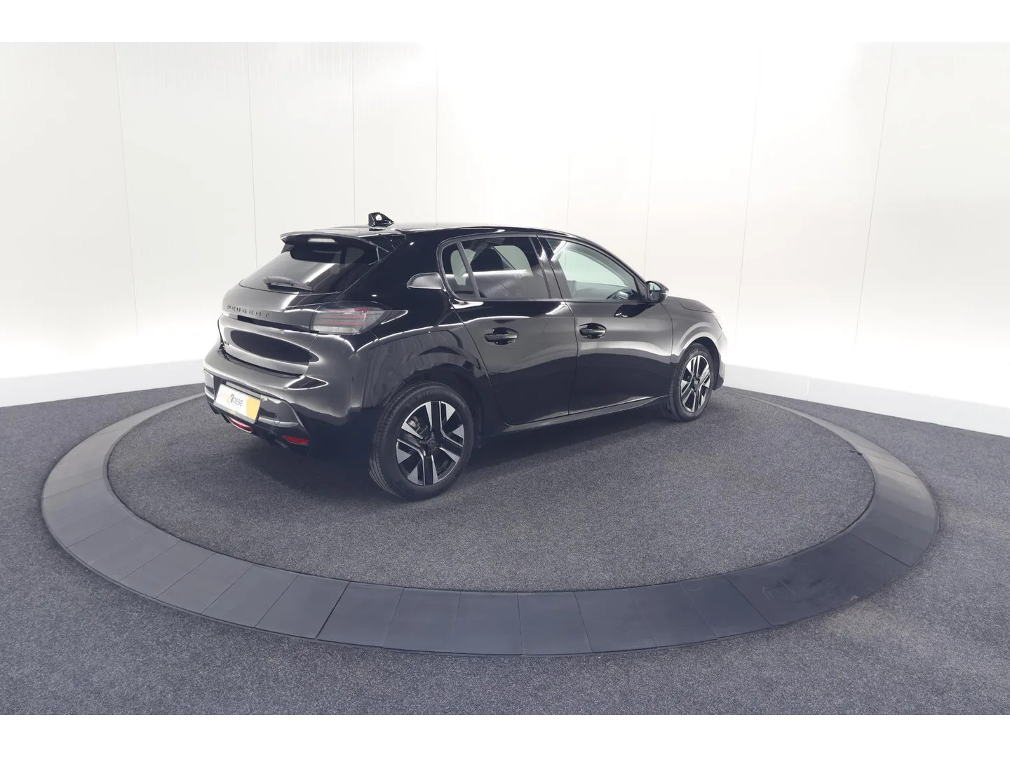 Peugeot 208 (2024) — foto 1