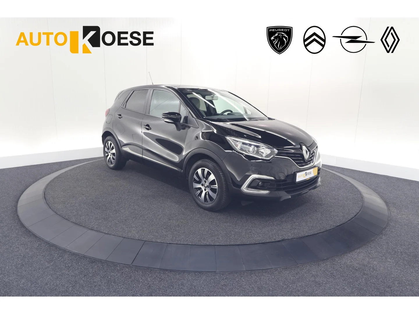 Renault Captur (2017) — foto 1