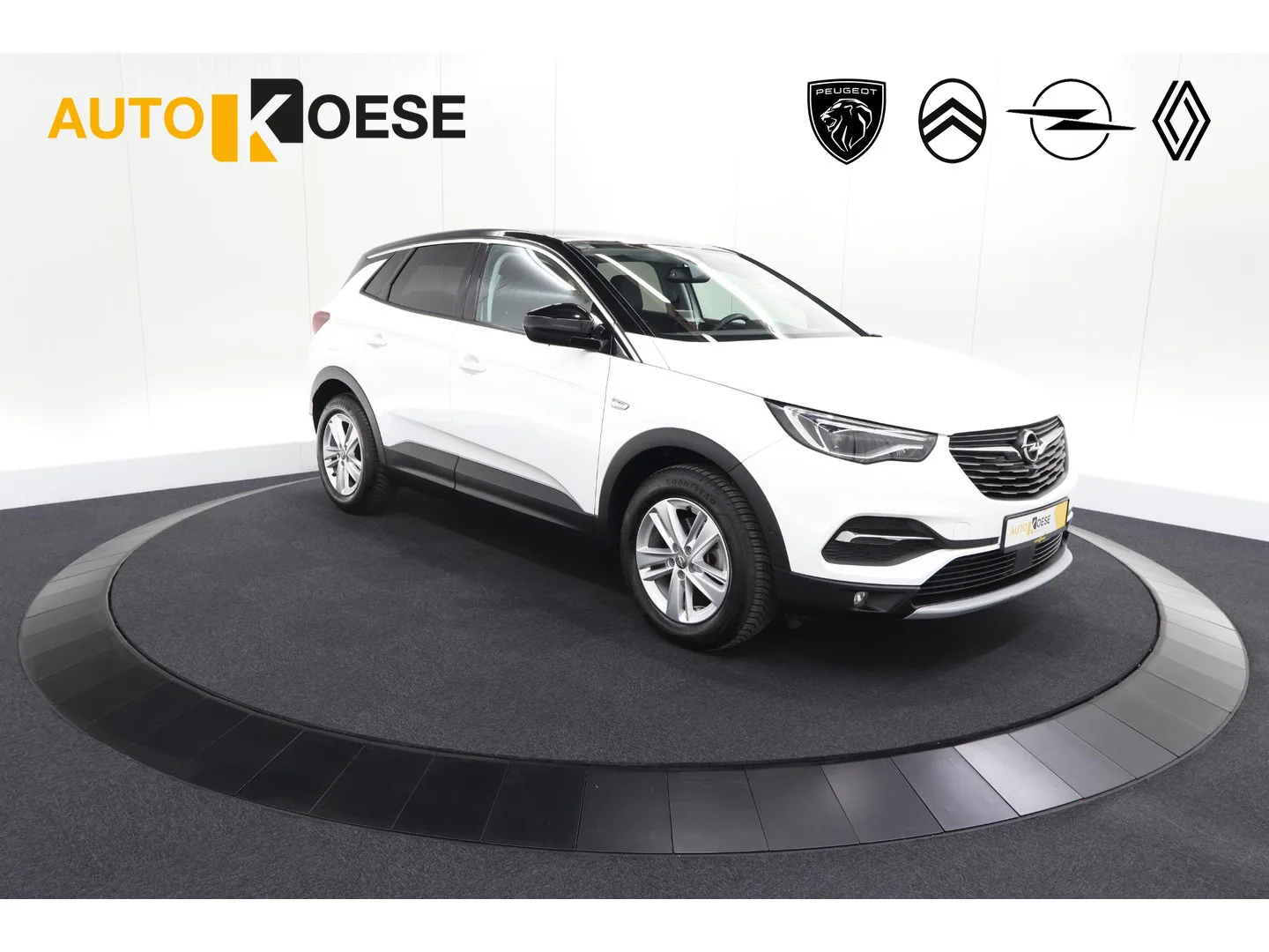 Opel Grandland X (2021) — foto 1
