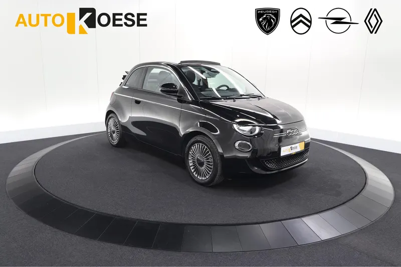Fiat 500C (2023)