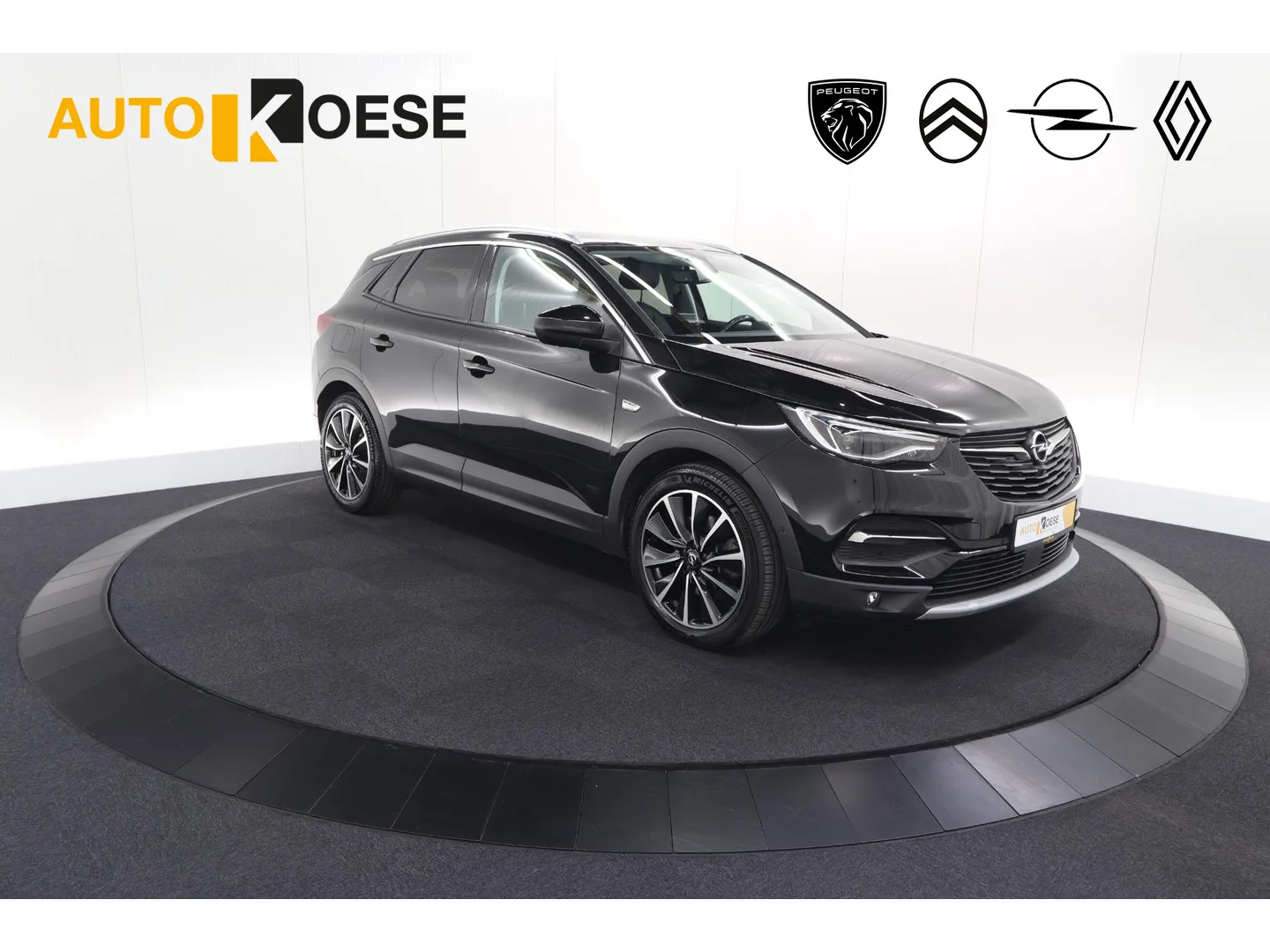 Opel Grandland (2021) — foto 1