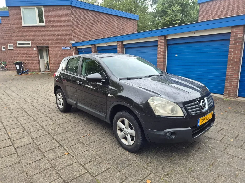 Nissan Qashqai (2009) — foto 1