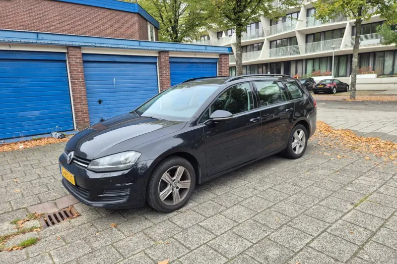 Volkswagen Golf (2014)