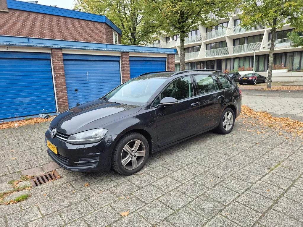 Volkswagen Golf (2014) — foto 1
