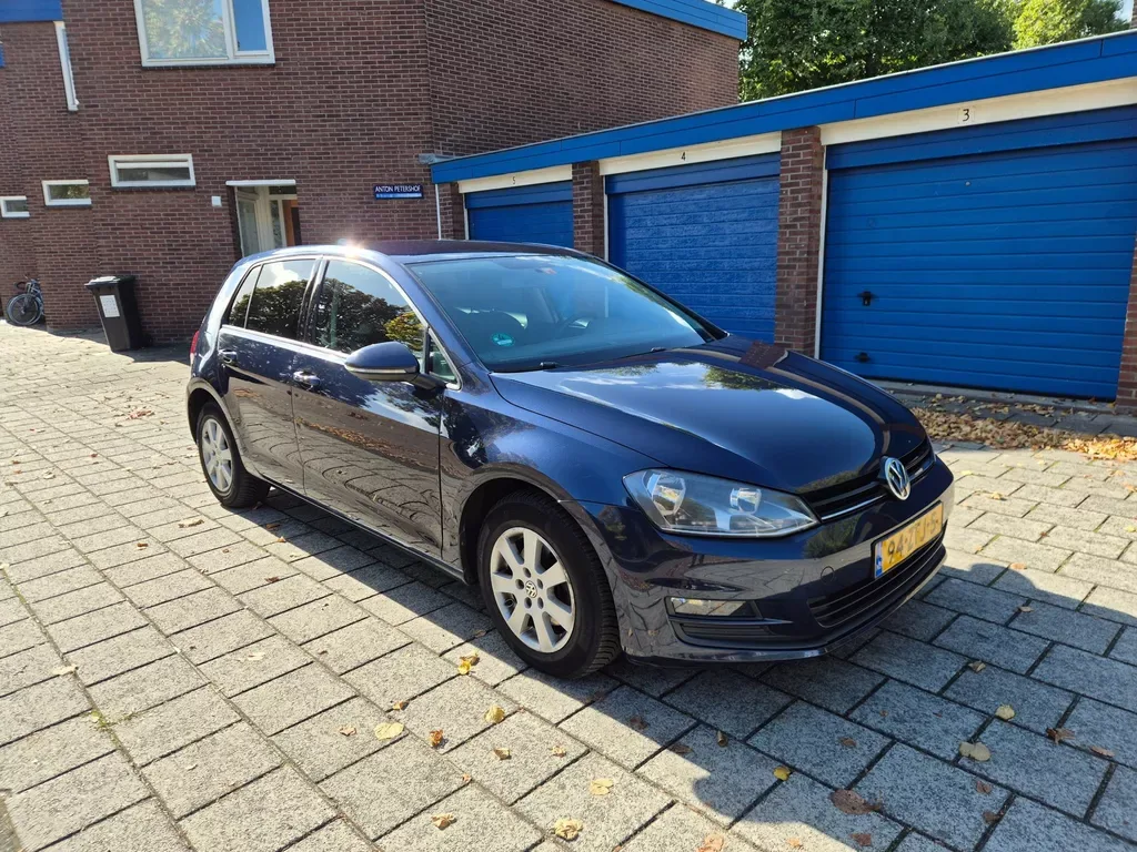 Volkswagen Golf (2013) — foto 1