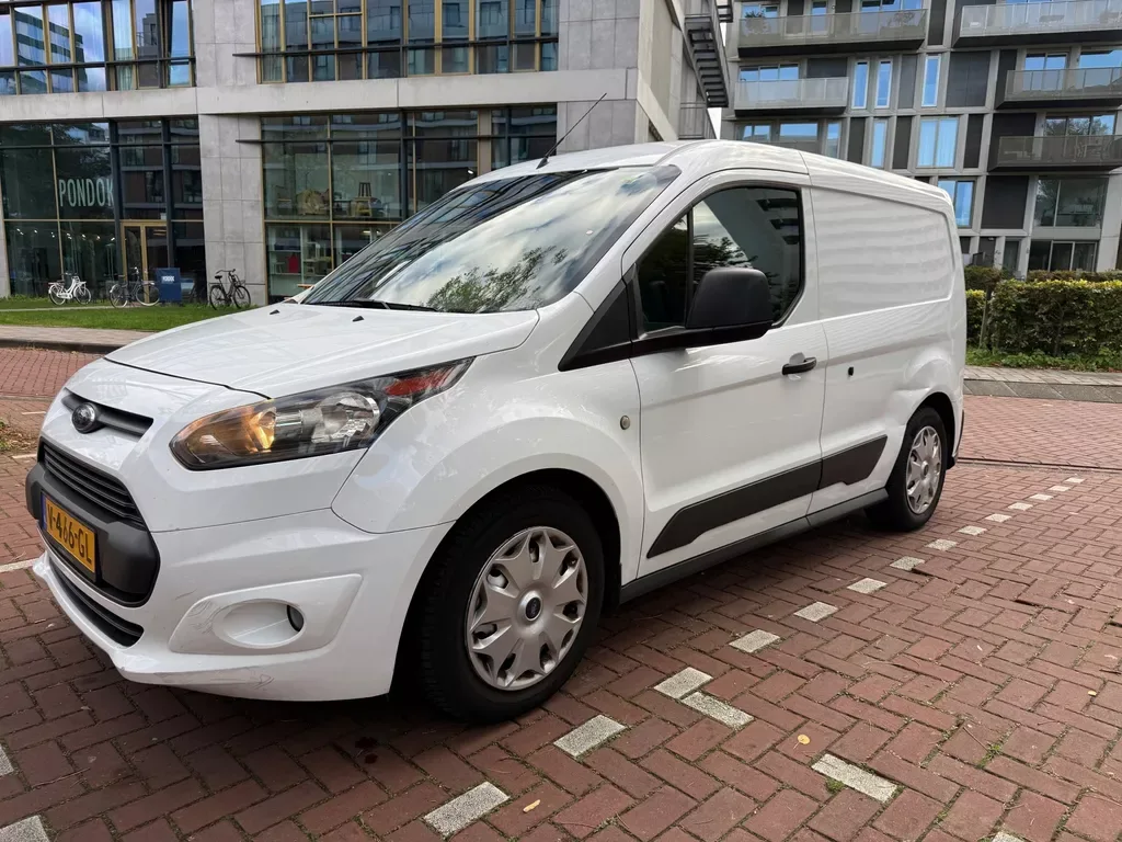 Ford Transit Connect (2017) — foto 1