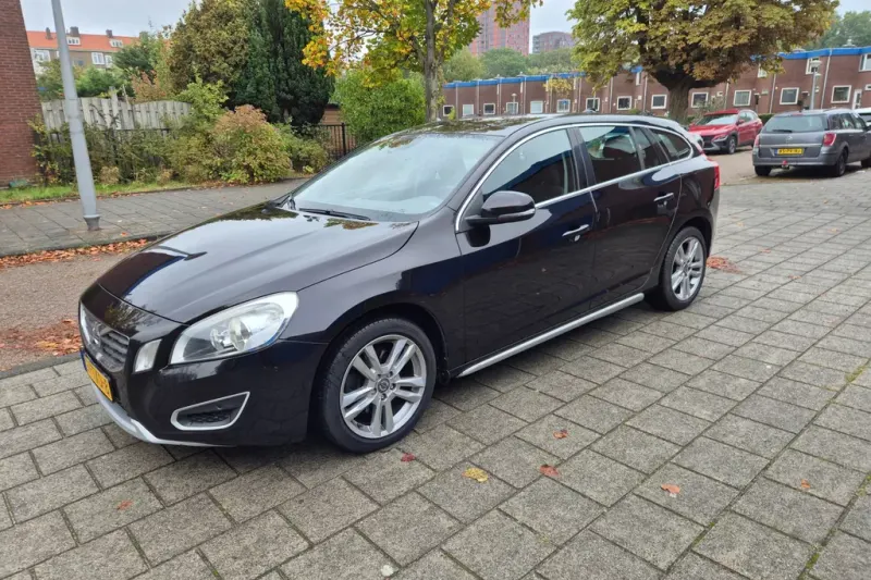 Volvo V60 (2012)