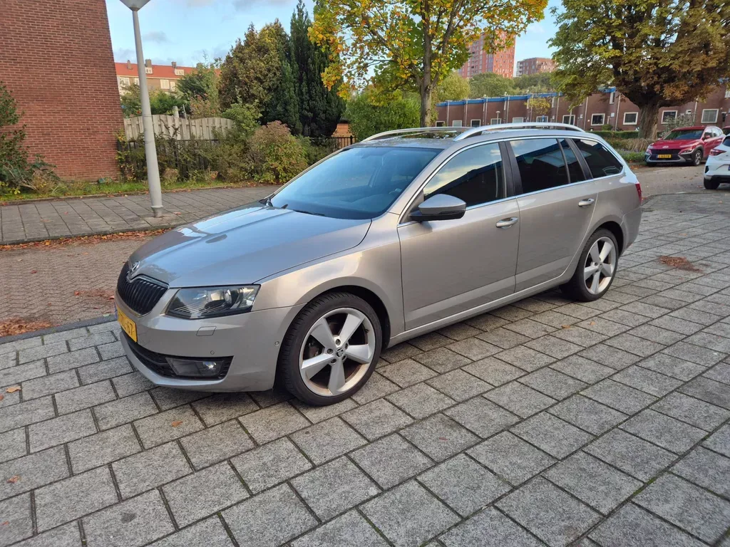 Škoda Octavia (2014) — foto 1