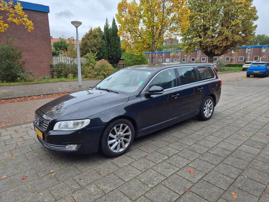 Volvo V70 (2014) — foto 1
