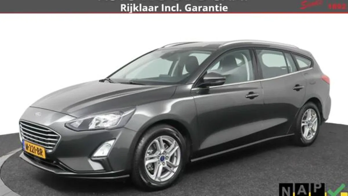 Ford Focus (2021) — foto 1
