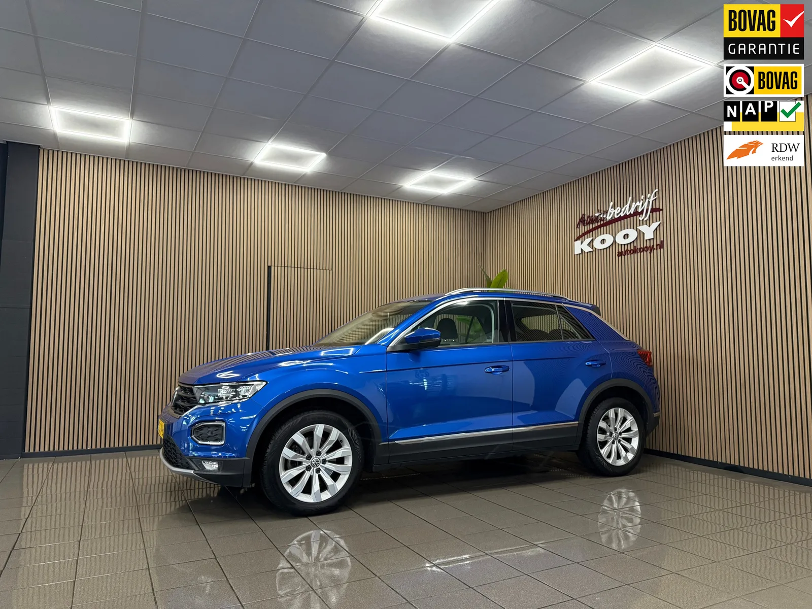 Volkswagen T-Roc (2018) — foto 1