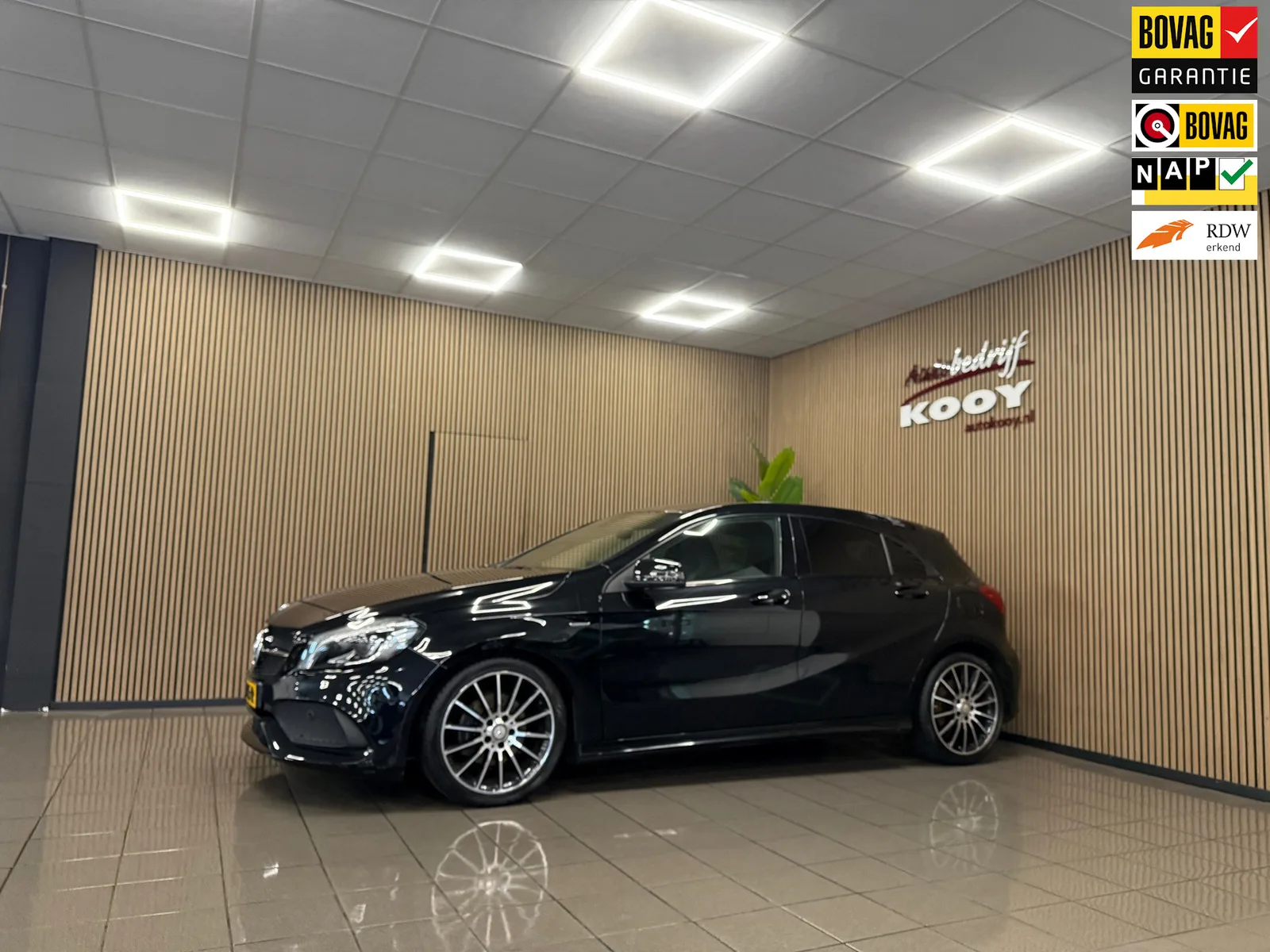 Mercedes-Benz A-Klasse (2017) — foto 1
