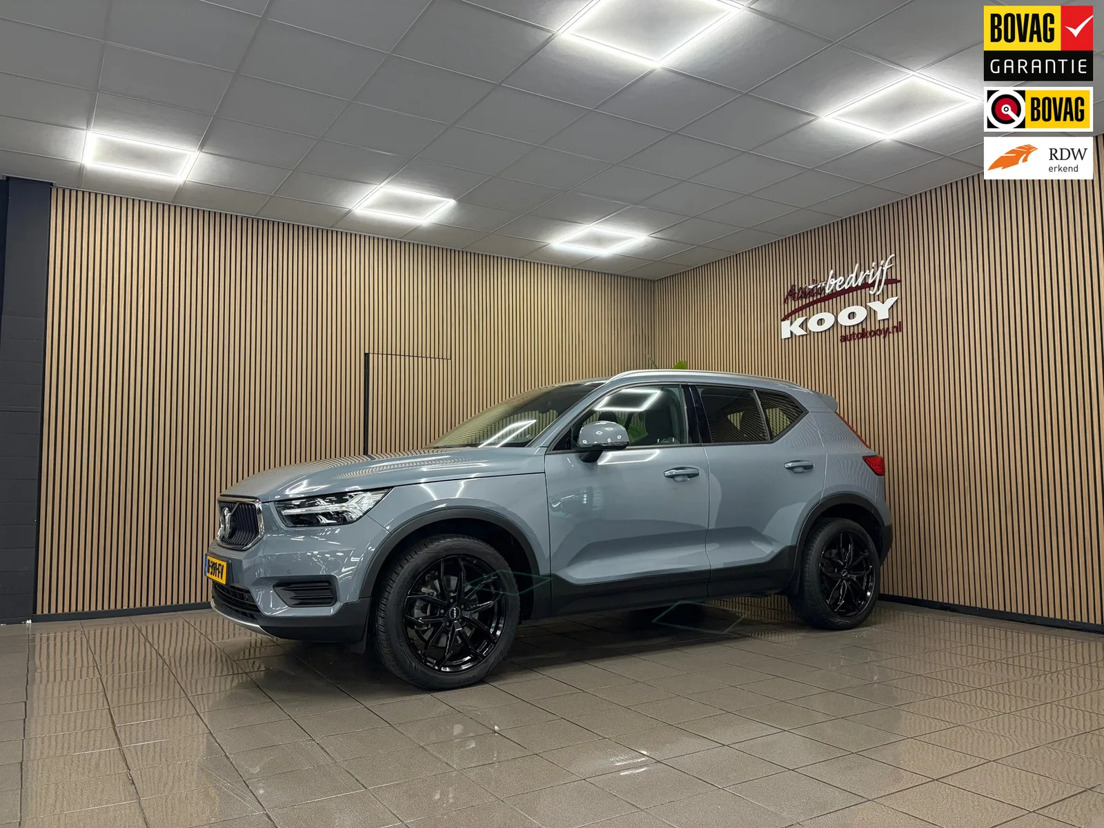 Volvo XC40 (2020) — foto 1
