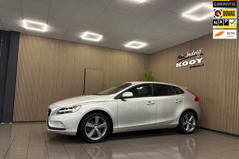 Volvo V40 (2017)