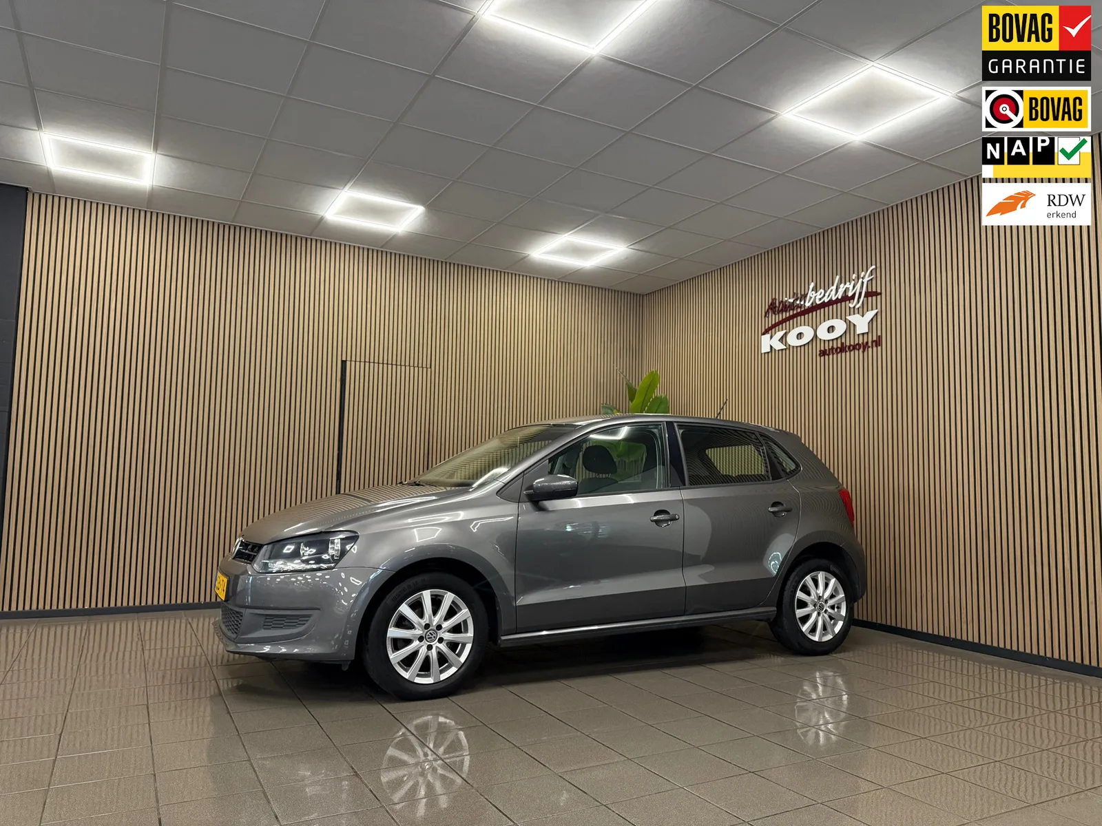 Volkswagen Polo (2013) — foto 1