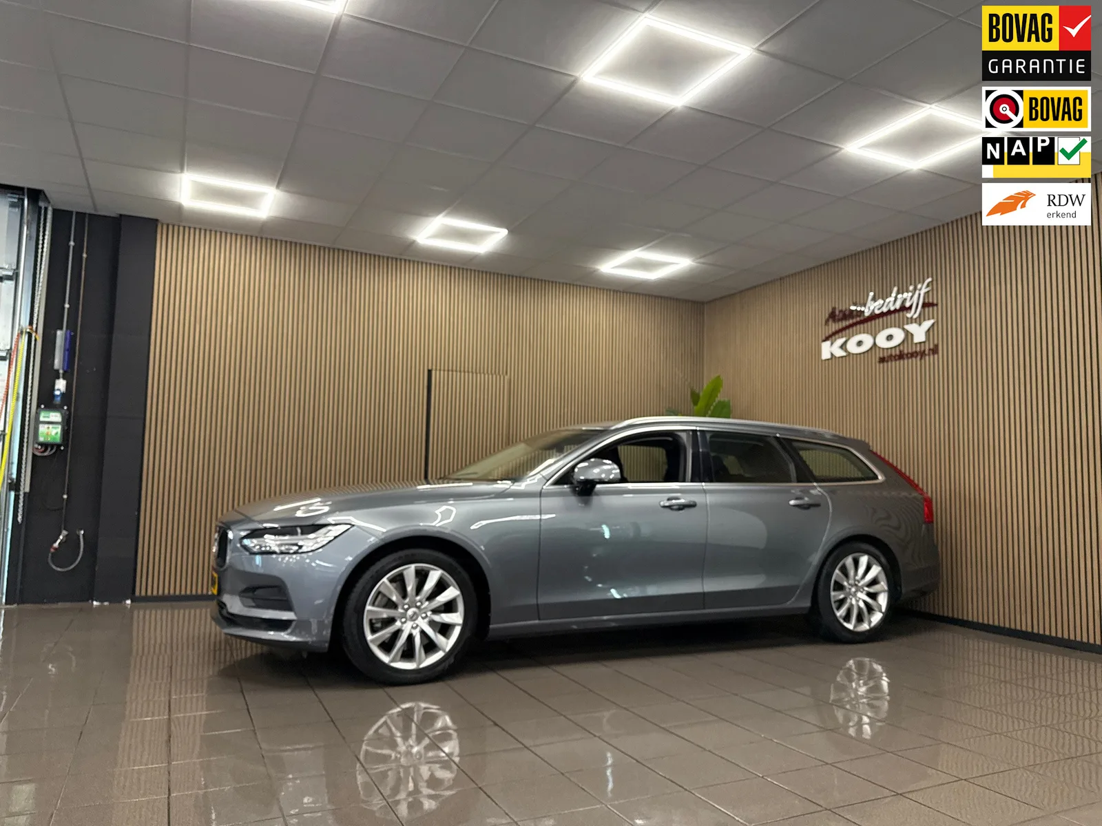 Volvo V90 (2018) — foto 1