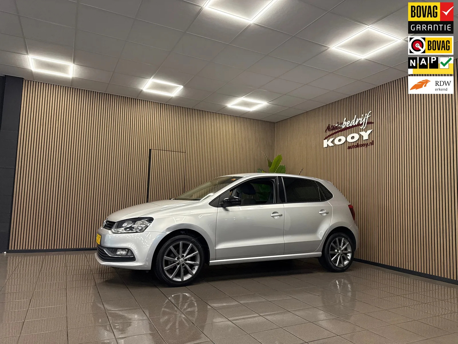 Volkswagen Polo (2014) — foto 1
