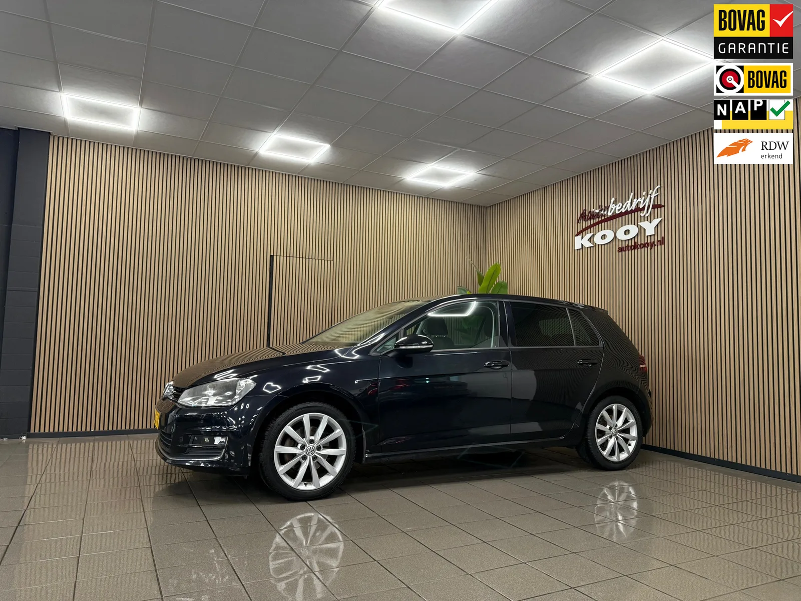 Volkswagen Golf (2017) — foto 1
