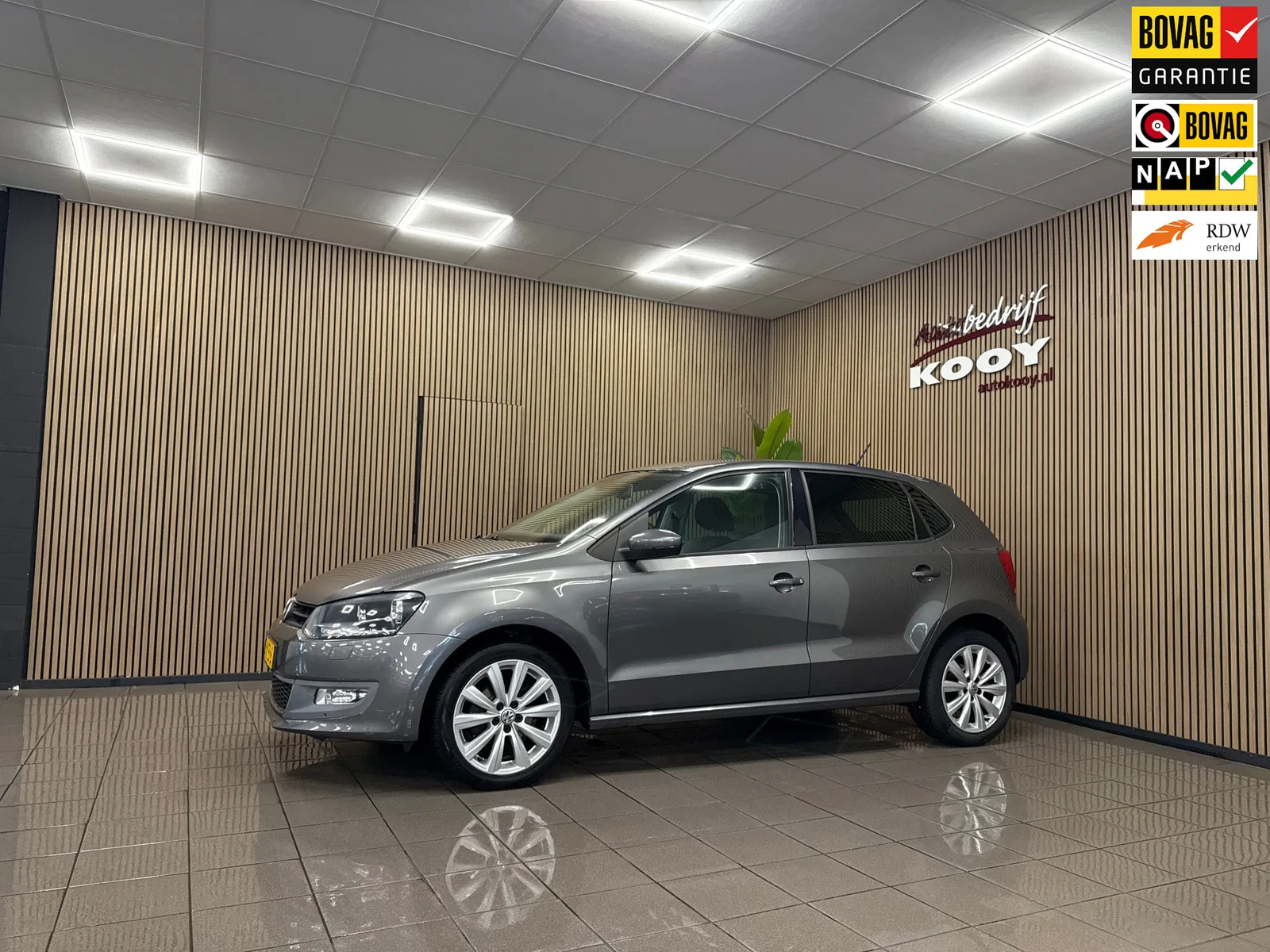 Volkswagen Polo (2010) — foto 1
