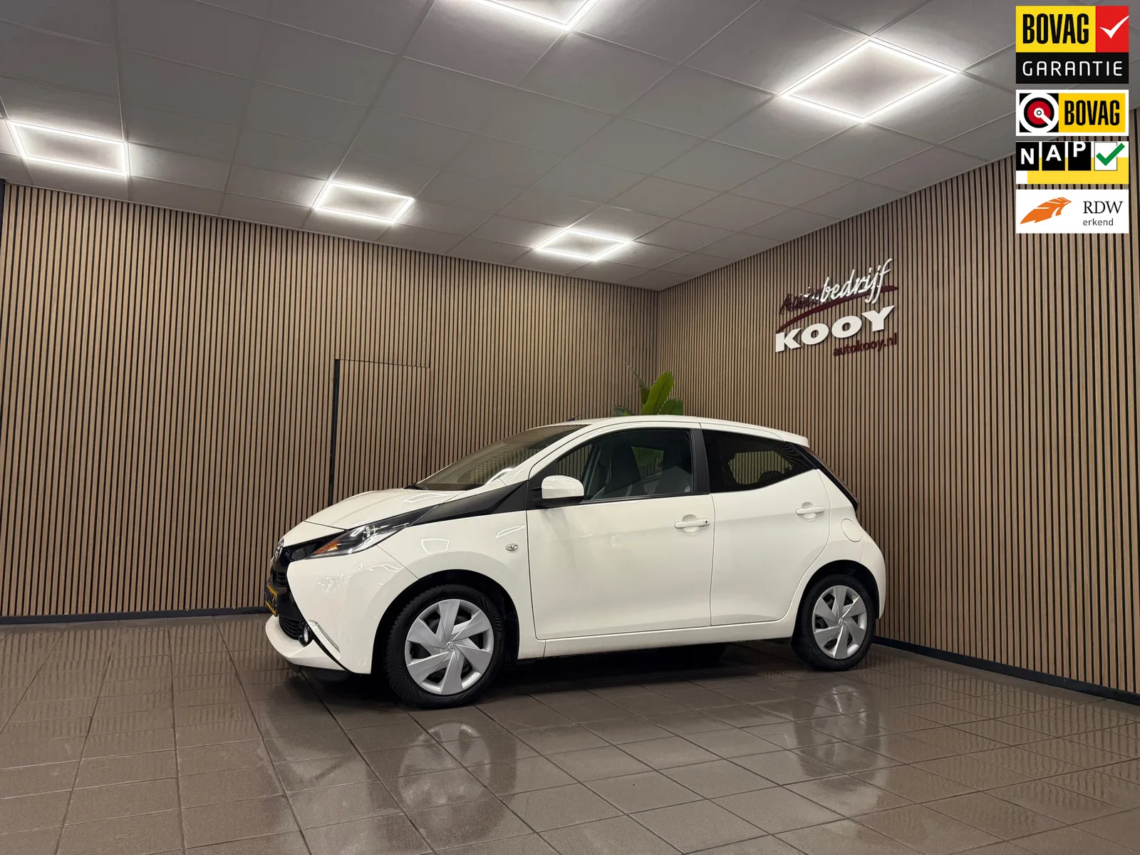 Toyota Aygo (2017) — foto 1