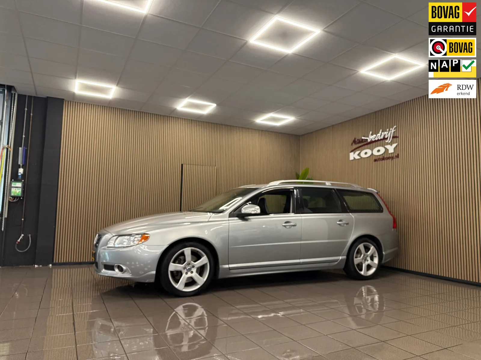 Volvo V70 (2011) — foto 1