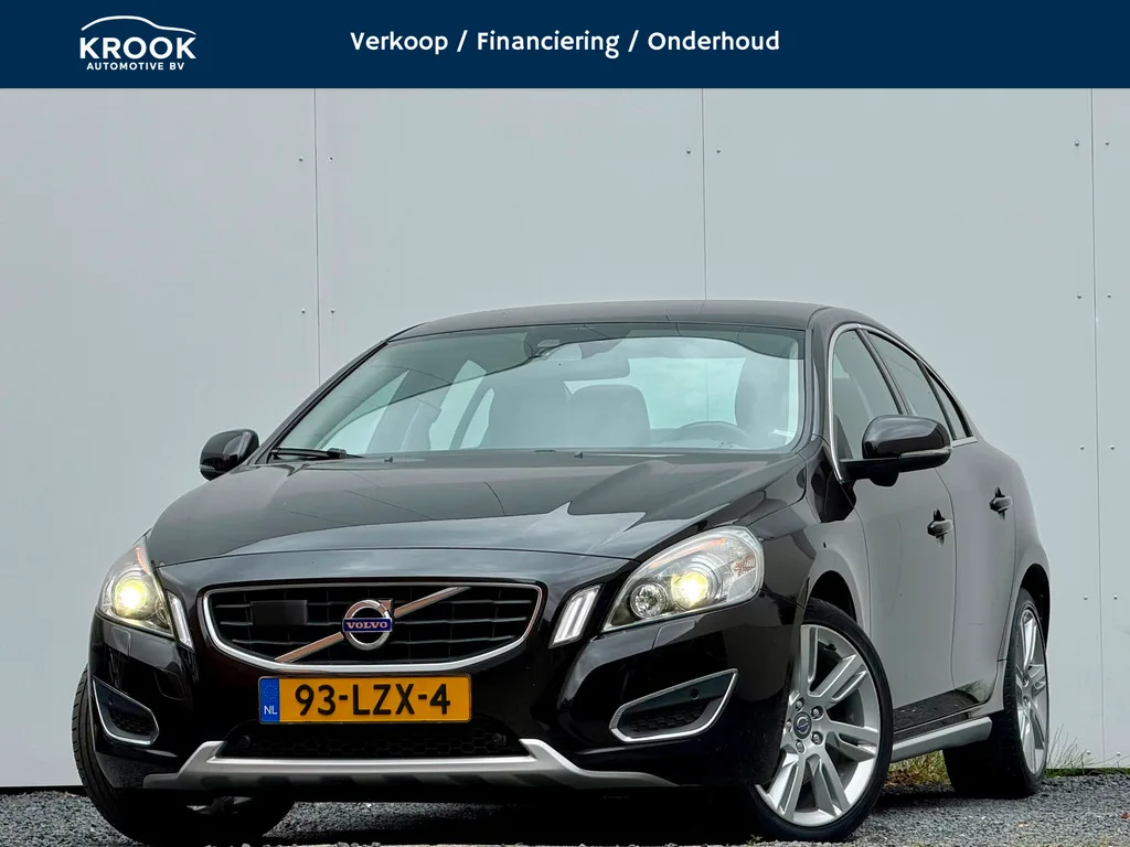 Volvo S60 (2010) — foto 1