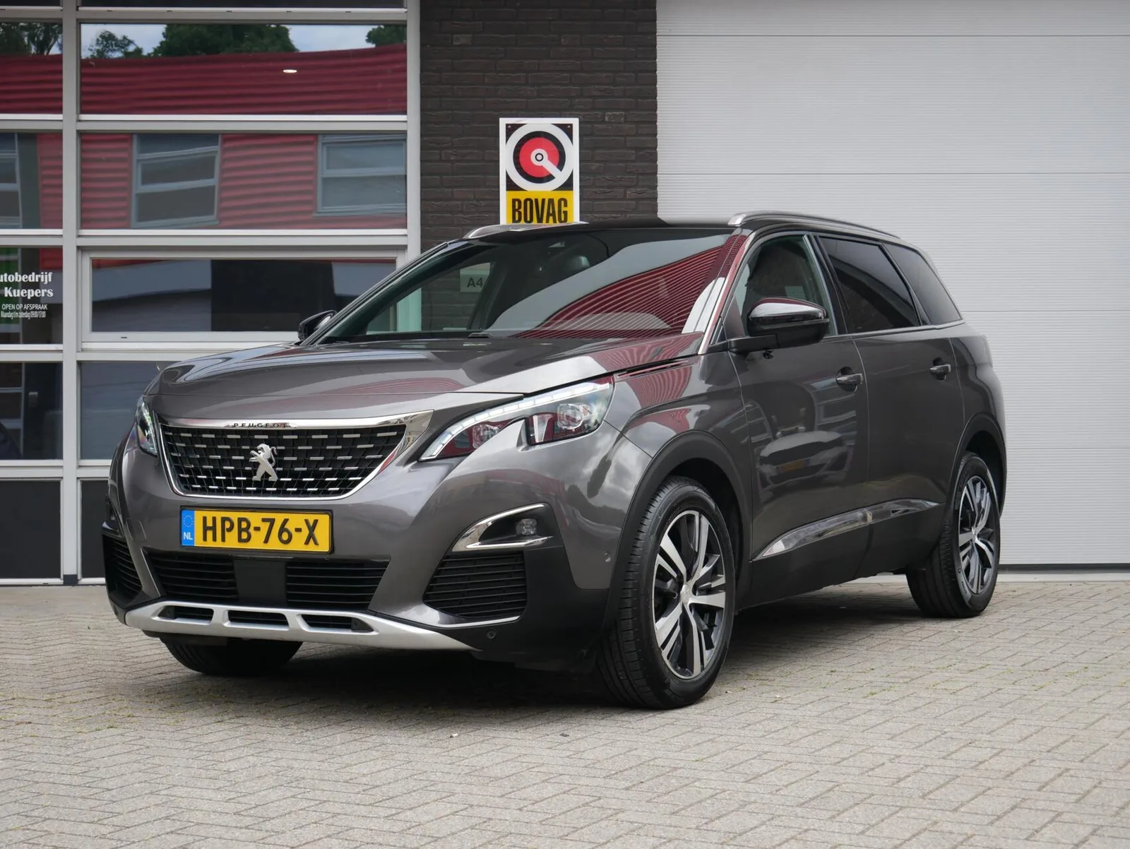 Peugeot 5008 (2020) — foto 1