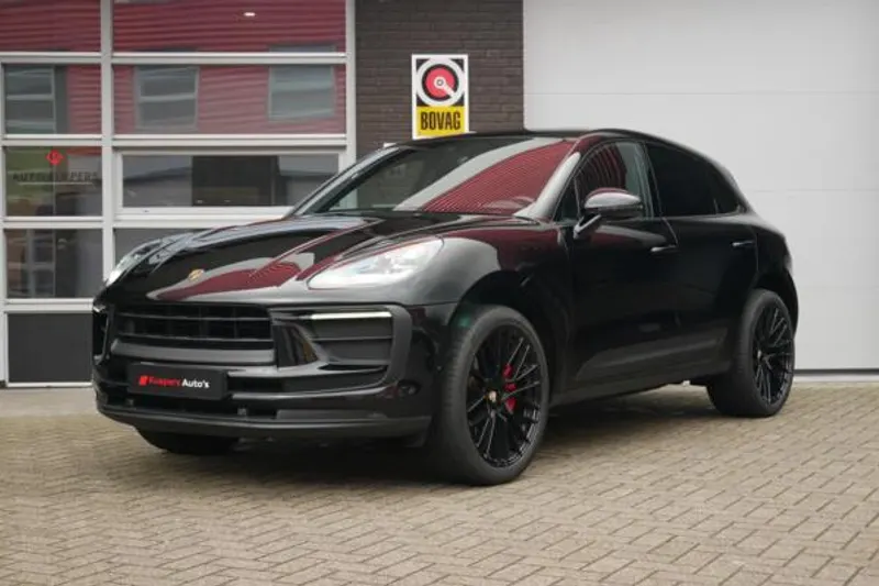 Porsche Macan (2022)