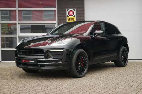 Porsche Macan (2022) — foto 1