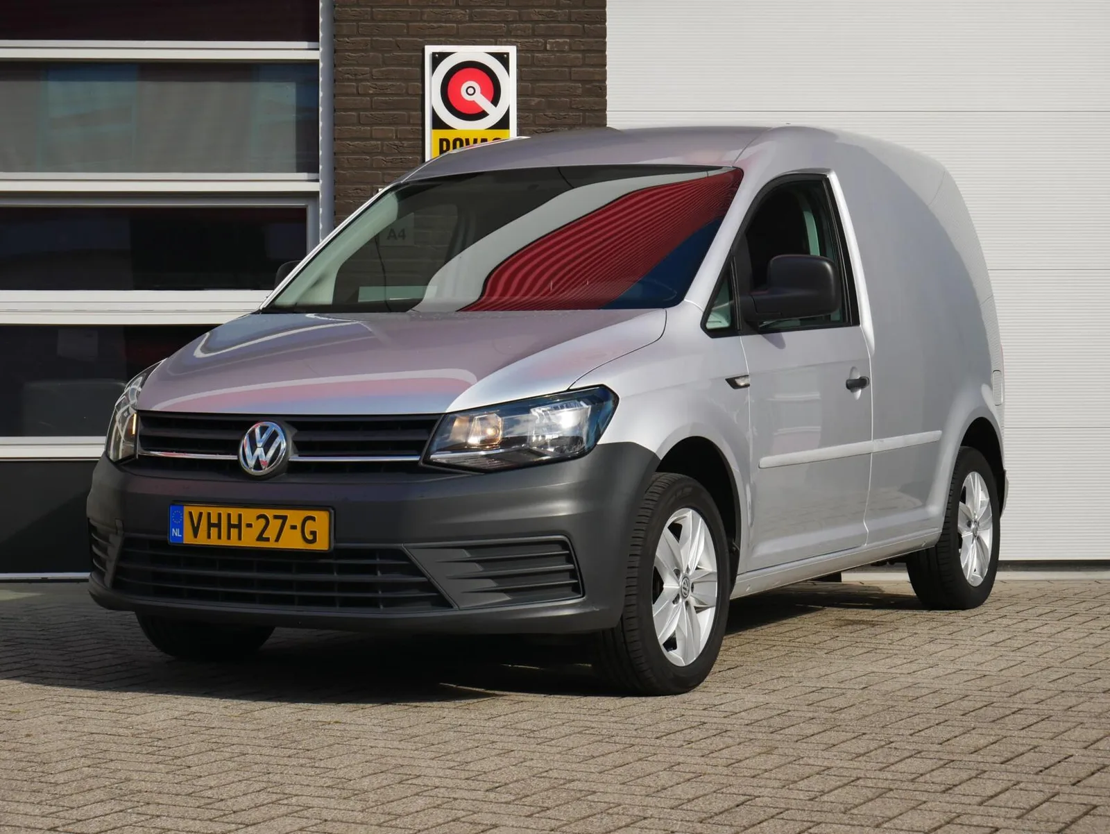 Volkswagen Caddy (2017) — foto 1