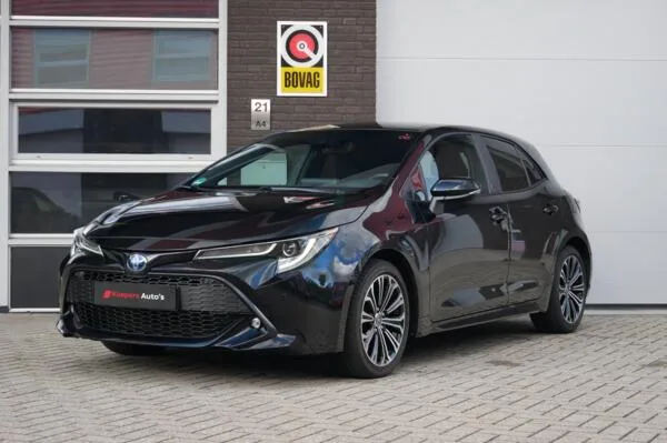 Toyota Corolla (2022) — foto 1
