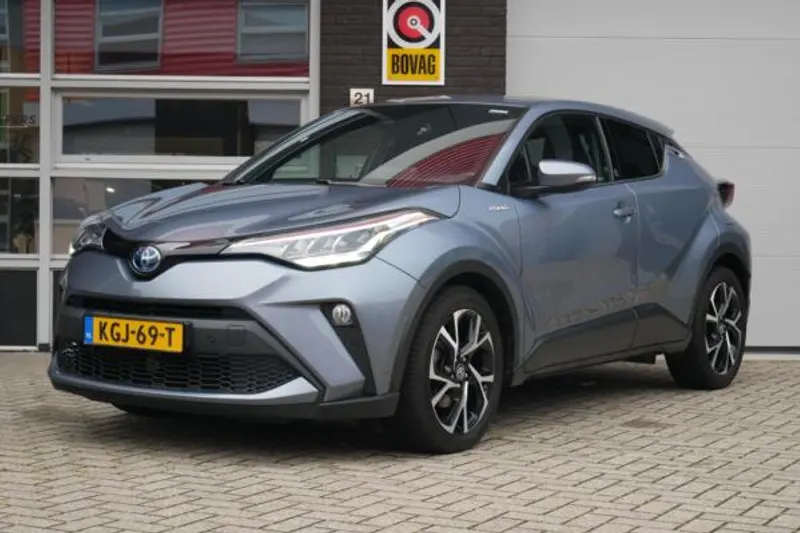 Toyota C-HR (2021)
