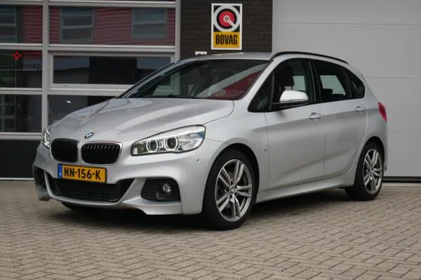 BMW 2-Serie (2017) — foto 1