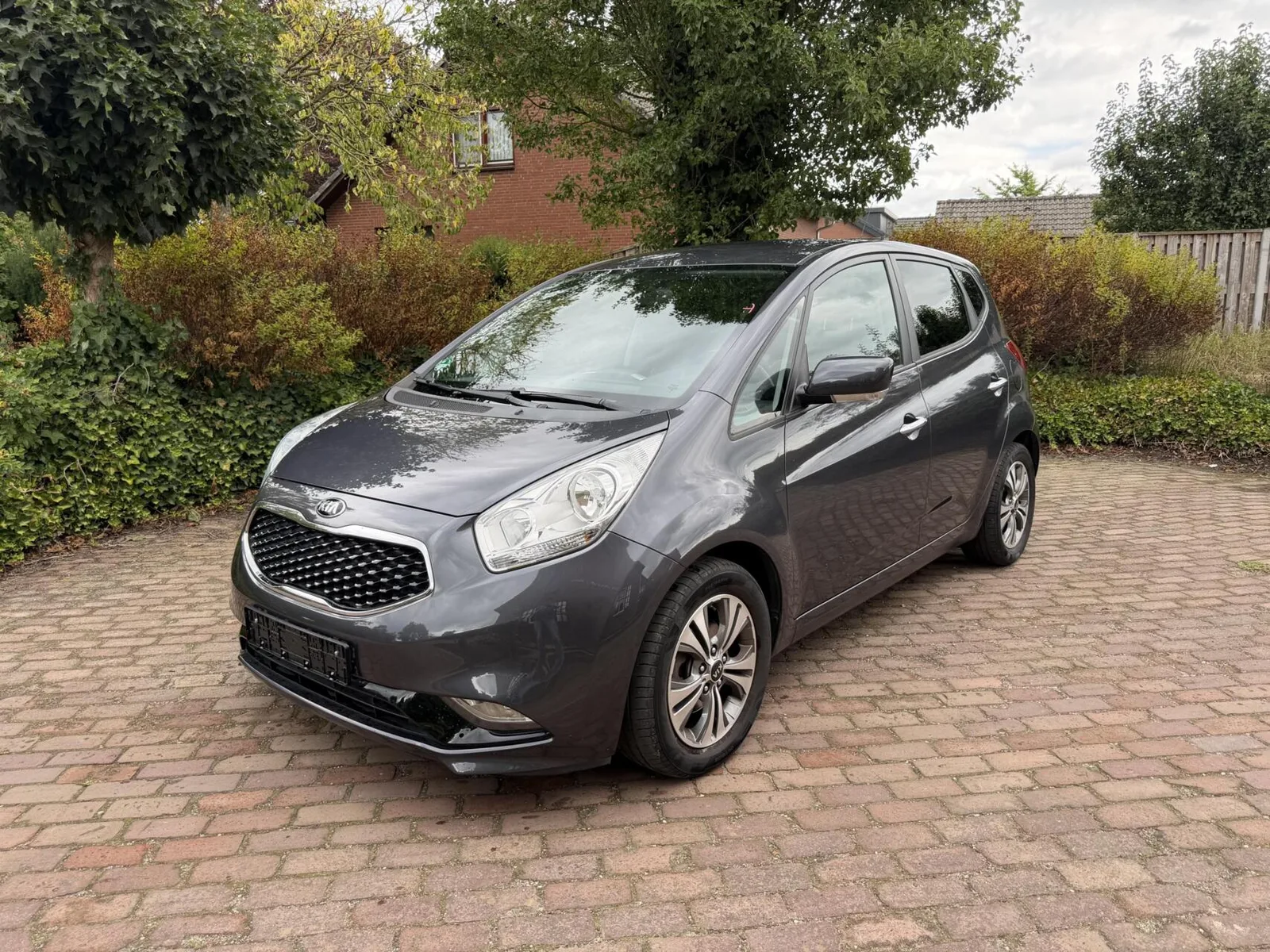 Kia Venga (2015) — foto 1