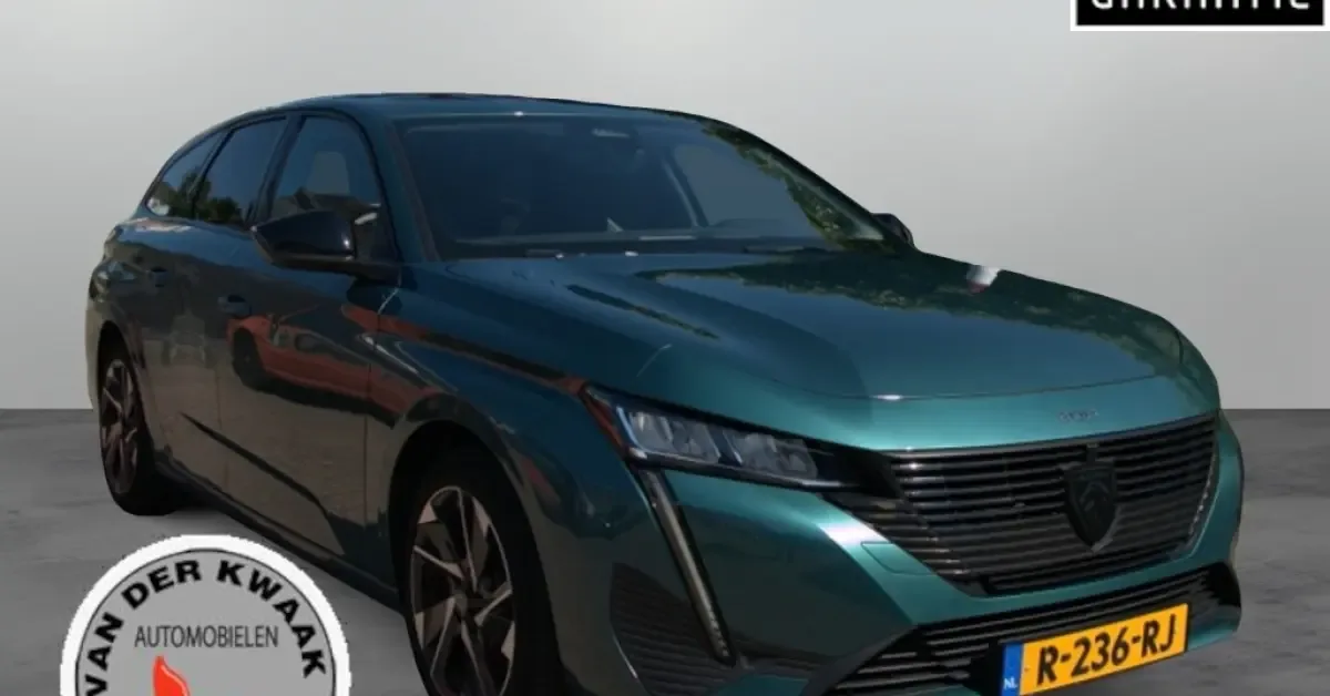 Peugeot 308 (2022) — foto 1
